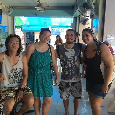 Asia Backpackers Pattaya Esterno foto