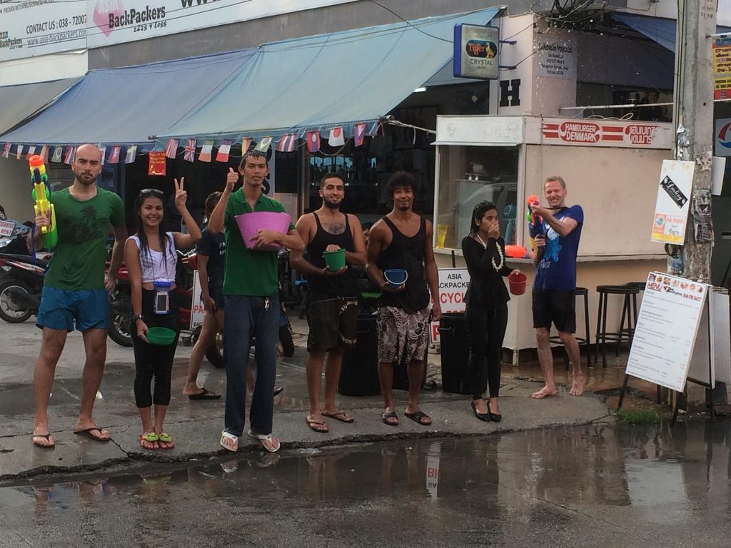 Asia Backpackers Pattaya Esterno foto
