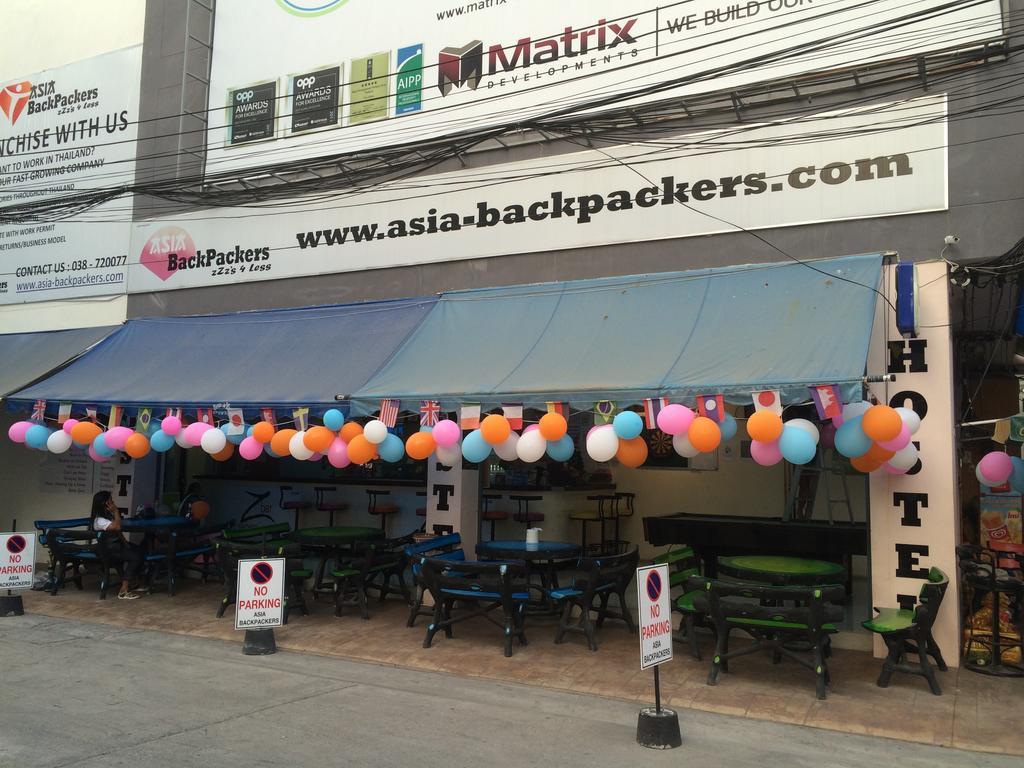 Asia Backpackers Pattaya Esterno foto