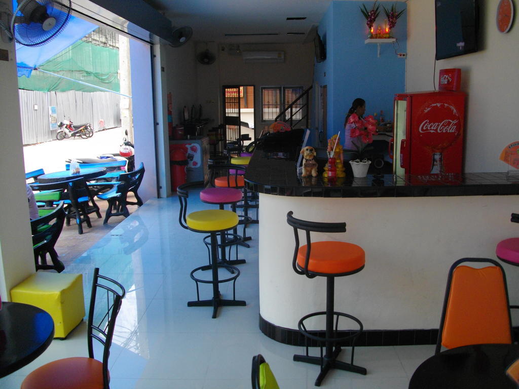 Asia Backpackers Pattaya Esterno foto